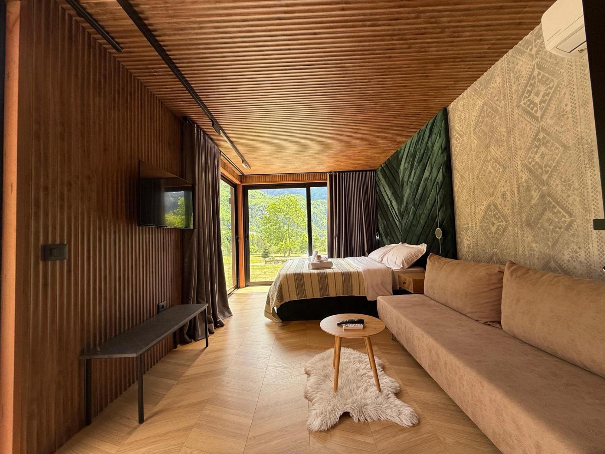 Villa Ujevara E Vogel เธทธ์ ภายนอก รูปภาพ
